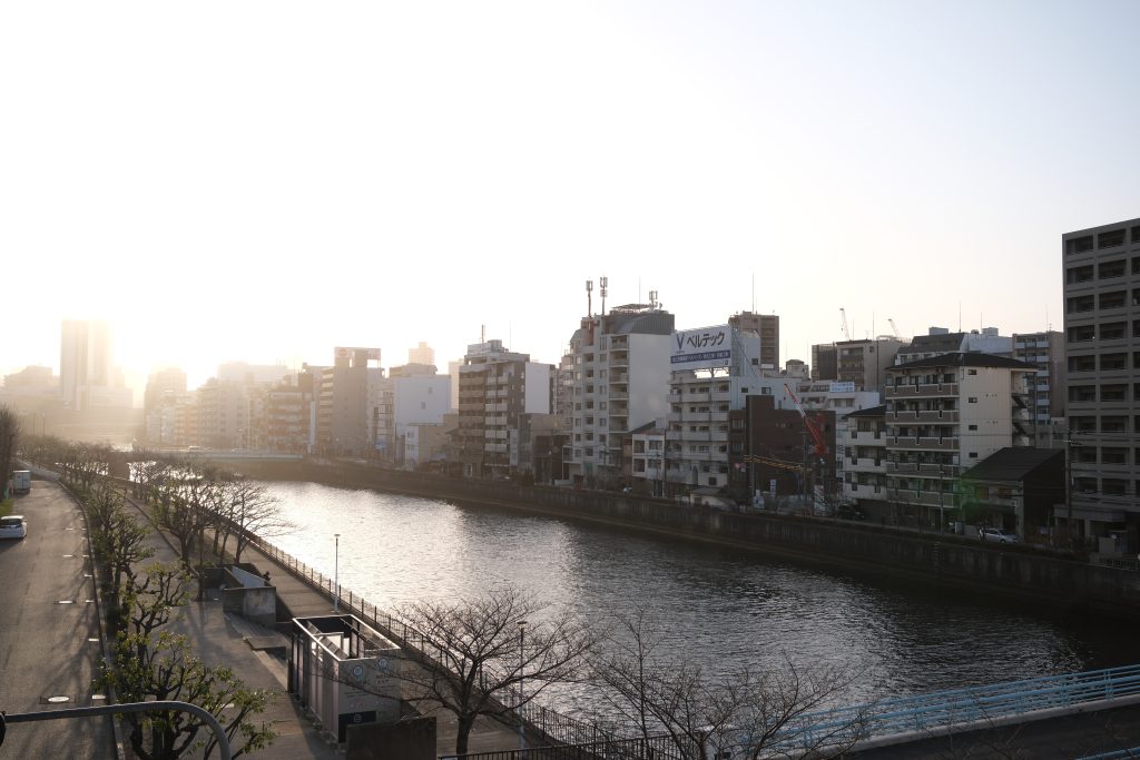 京橋コンコースからの夕景